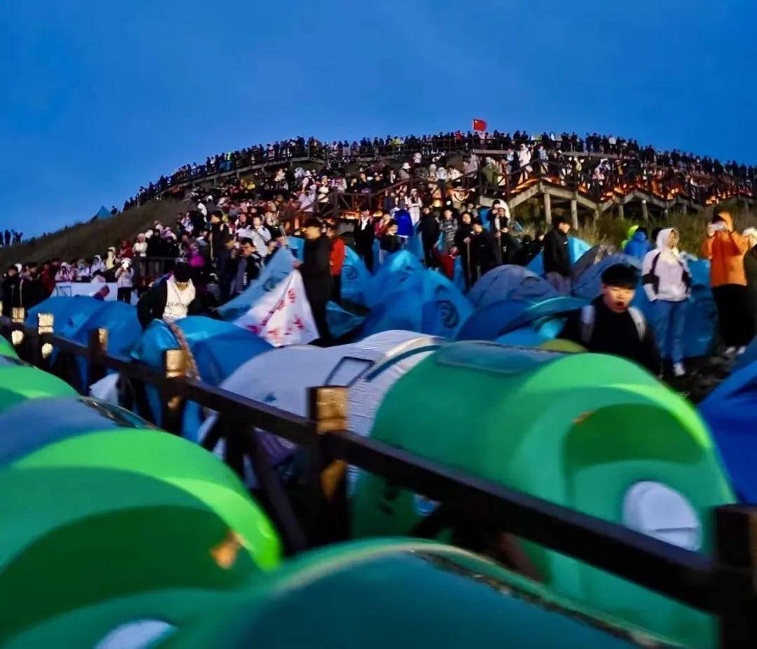 靠“租”爆改十一假期冰球突破抠门的年轻人(图5)