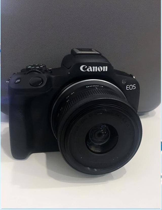 租边玩！相机租、房车租、搭子租把体验拉满冰球突破豪华版app国庆旅游新哲学：边(图5)